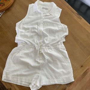 Abercrombie & Fitch Romper L NWOT